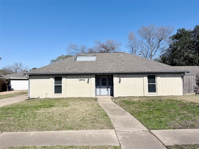 Building Photo - 15914 Mill Hollow Dr