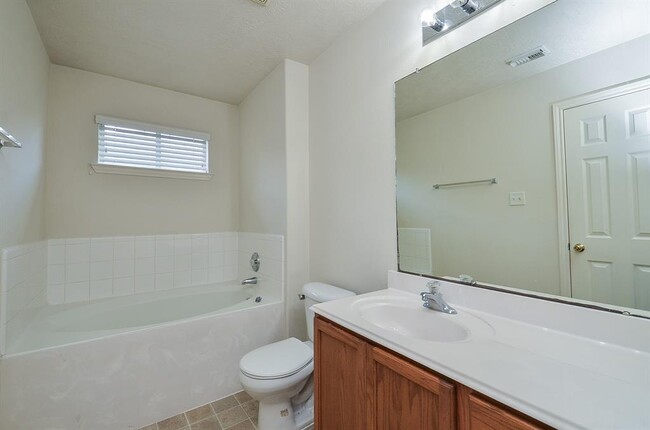 Building Photo - 21123 Bear Tree Trail