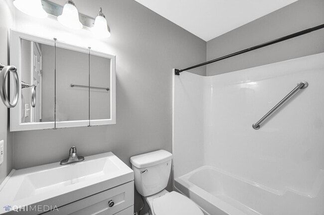 Building Photo - 1218 W 85th Ave