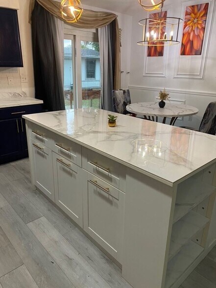 Building Photo - 622 Tejon Ave SW