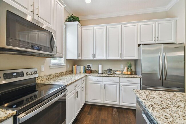 Building Photo - 7601 S De Soto St