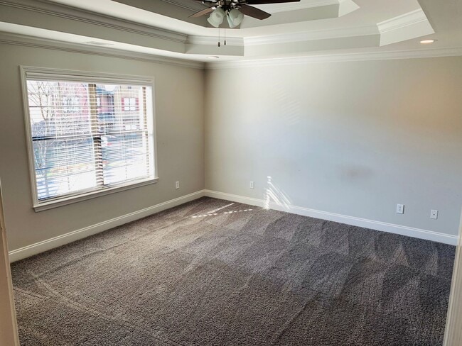 Building Photo - 2005 Stephanie Ct