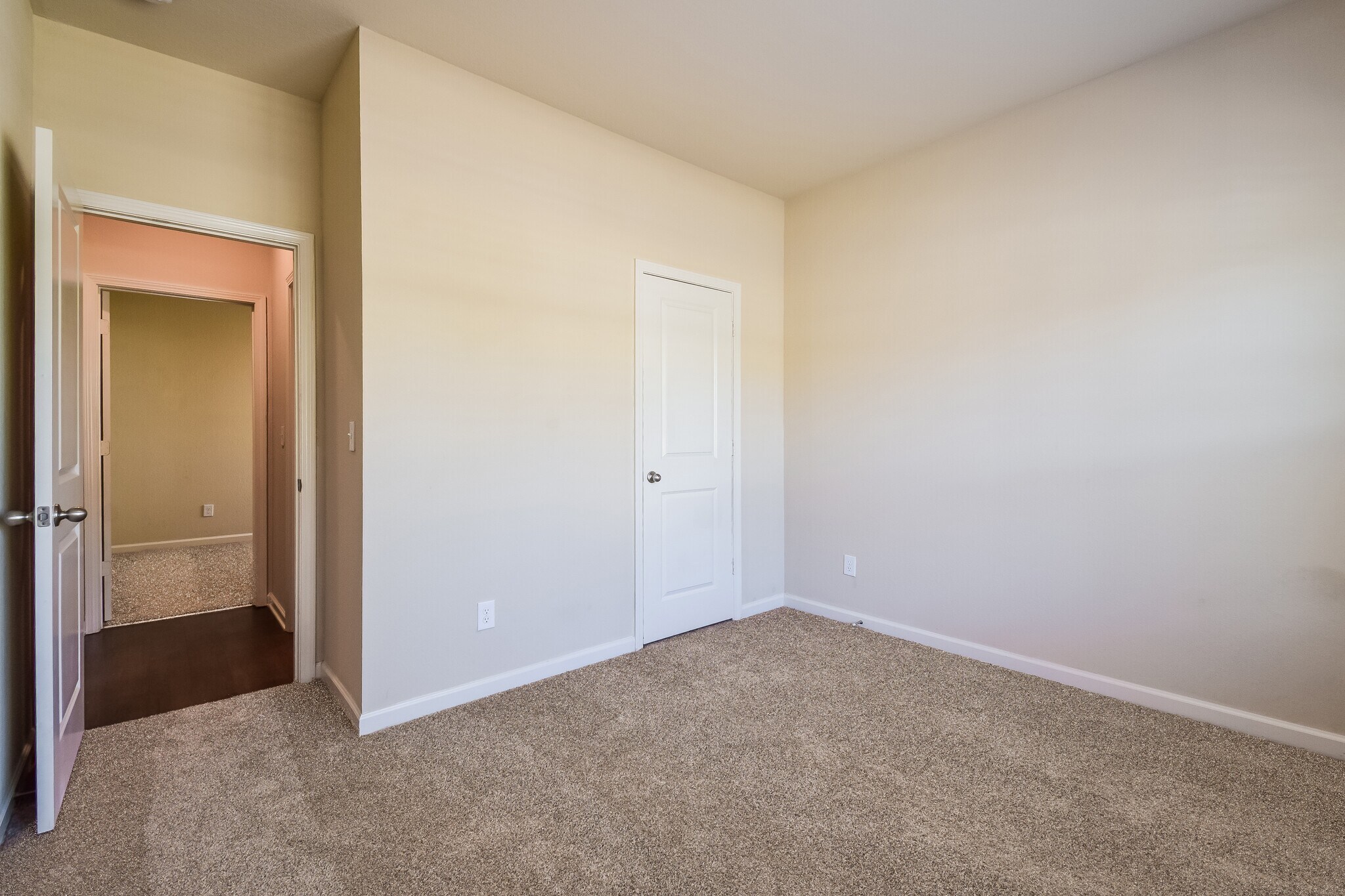 Building Photo - 133 Innis Brk Cir