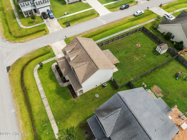 Building Photo - 300 Onyx Ct