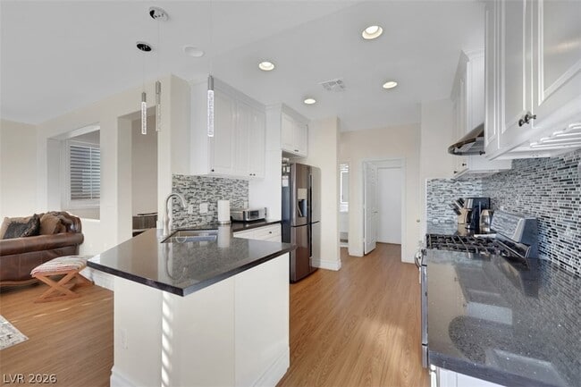 Building Photo - 4626 Camden Bridge St