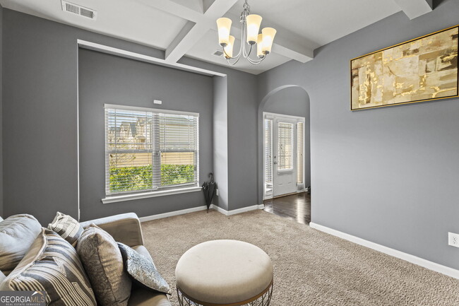 Building Photo - 6870 Diamond Dr