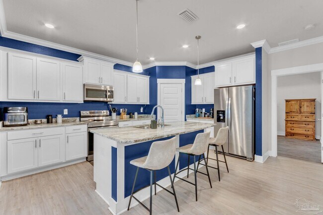 Building Photo - 7057 Whitetail Run Dr