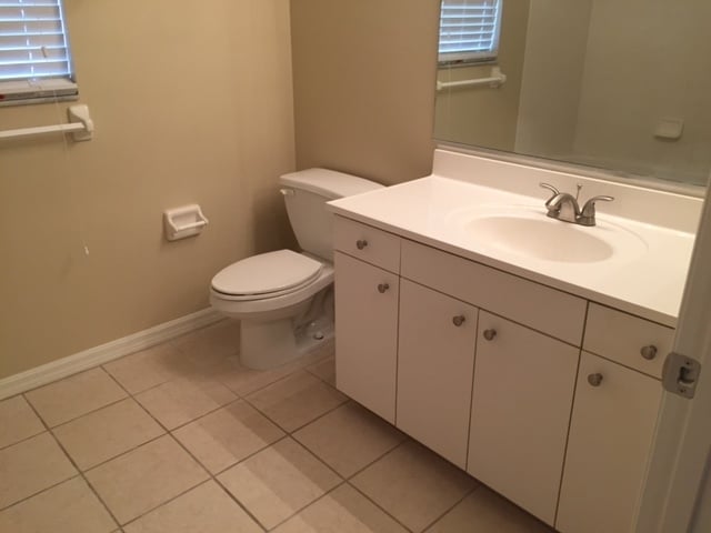 Building Photo - 7902 49th Ave E