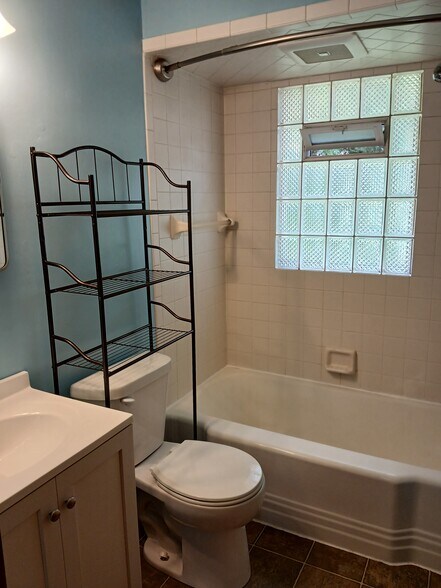 Bathroom - 3709 60th Pl