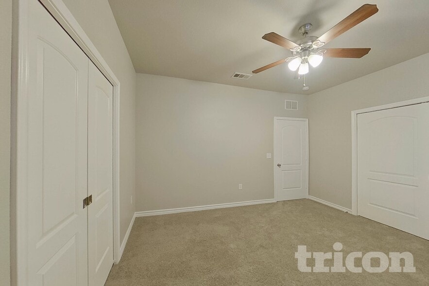 Building Photo - 1617 Baugh St