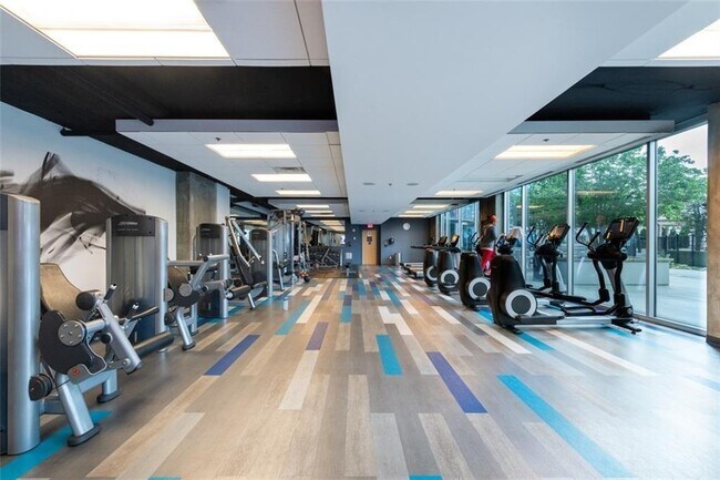 Building Photo - 400 W Peachtree St NW