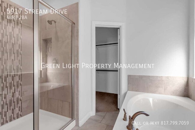 Building Photo - 5917 Stream Dr