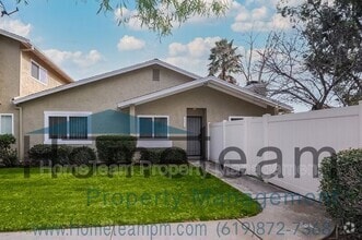 Building Photo - 13613 Comuna Dr