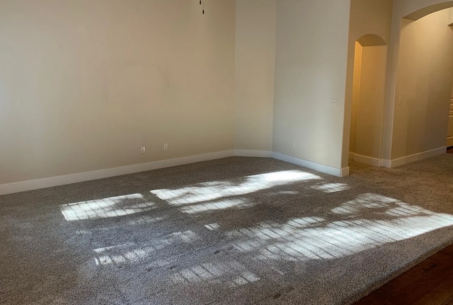 Building Photo - Upgraded 3 Bedroom Home in West Boise