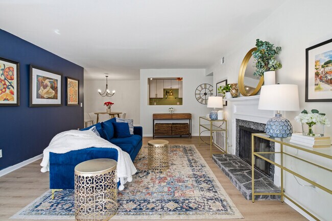 Building Photo - 1407 Vicksburg Pl