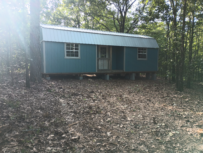 Building Photo - 304 Jones Rd