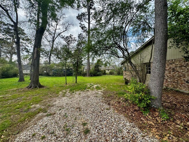 Building Photo - 24231 Shellbrook Dr