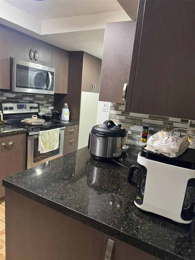 Building Photo - 13854 SW 67th Terrace