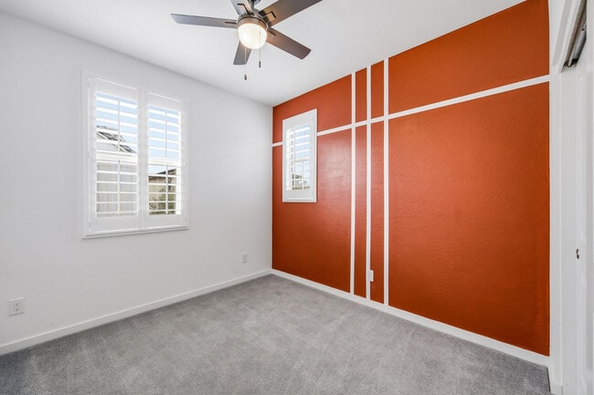 Building Photo - 4834 S Ferric