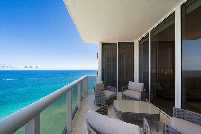 Building Photo - 18201 Collins Ave