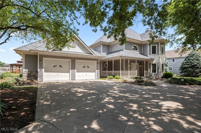 Building Photo - 4591 S Memorial Shoreway Dr