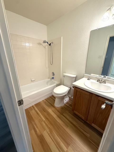 Building Photo - 151 Tristans Way