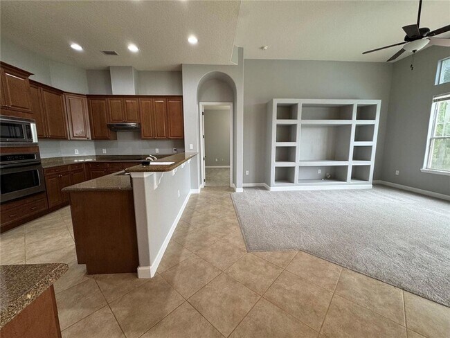 Building Photo - 142 Harrington Ct