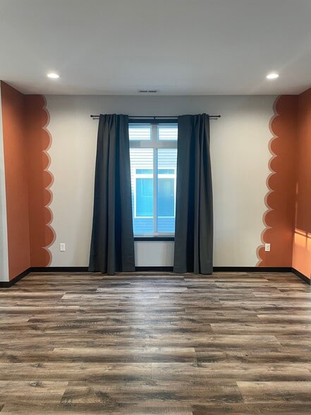 Building Photo - 2186 Rolling Green Trl