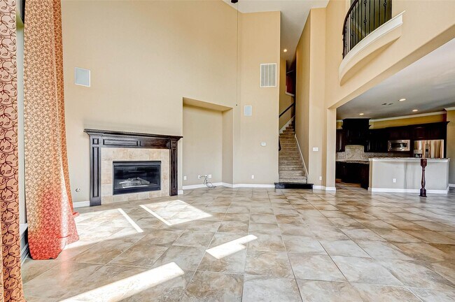 Building Photo - 2914 Cotswold Lane