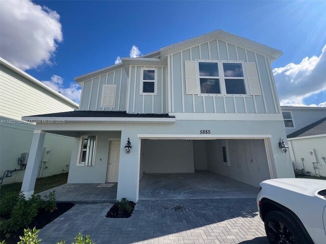 Building Photo - 5885 Sweetwood Dr