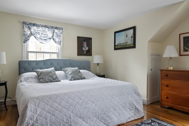 Building Photo - 46 Bowden Ave