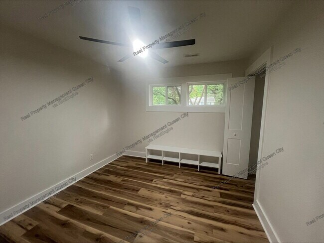 Building Photo - 2513 Westgrove Dr