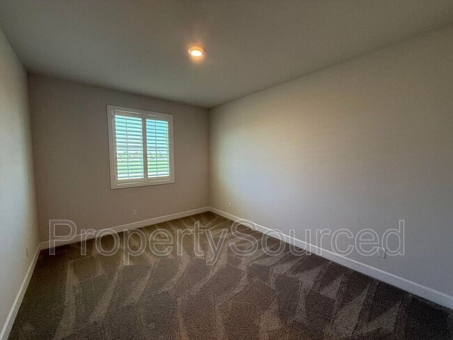 Building Photo - 1978 Memorial Ln