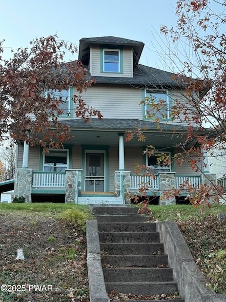 Building Photo - 341 Broad St