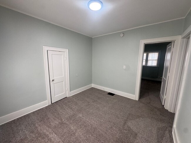 Building Photo - Lower remodeled 2 bedroom duplex