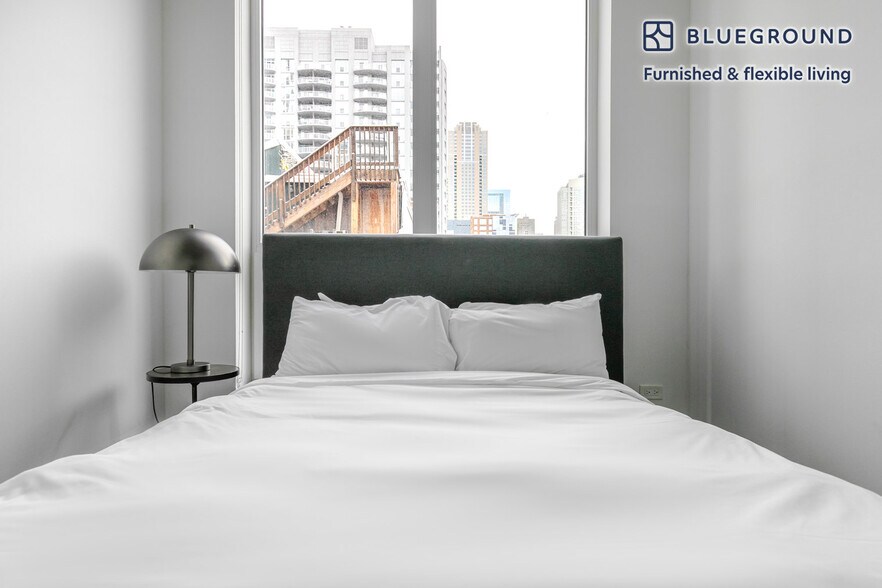 Building Photo - 61 W Erie St