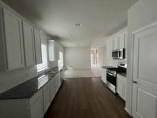 Building Photo - 157 Mammoth Dr