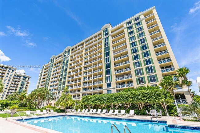 Building Photo - 430 Grand Bay Dr