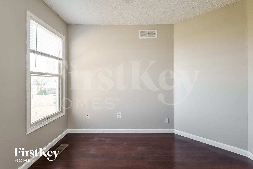 Building Photo - 248 Westmark Ct