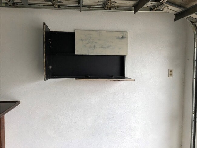 Building Photo - 13322 Colton Ln
