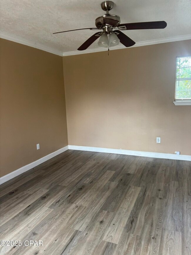 Building Photo - 721 Flight Ave