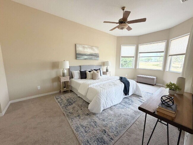 Building Photo - "Unfurnished Home on Golf Course in Hudson, FL - Spacious 1,853 Sq Ft Haven!"