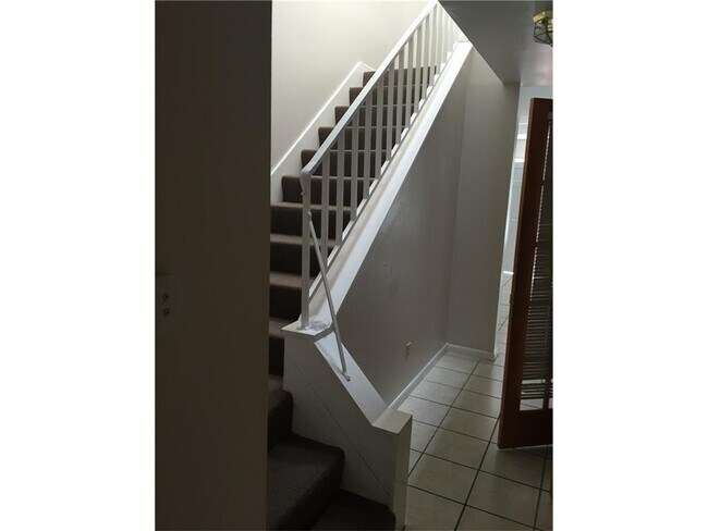Building Photo - 2529 Rio Grande St