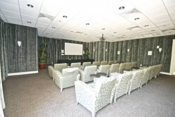 Building Photo - 711 Cosmopolitan Dr NE