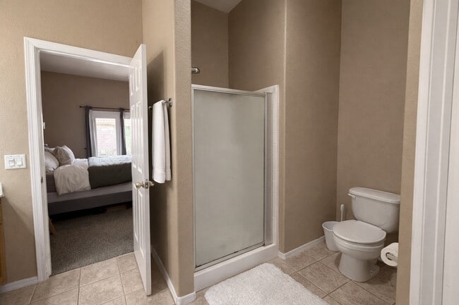 Building Photo - 10745 E 38th Ln