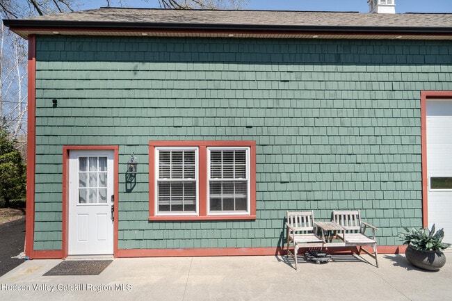 Building Photo - 52 Co Rd 65A