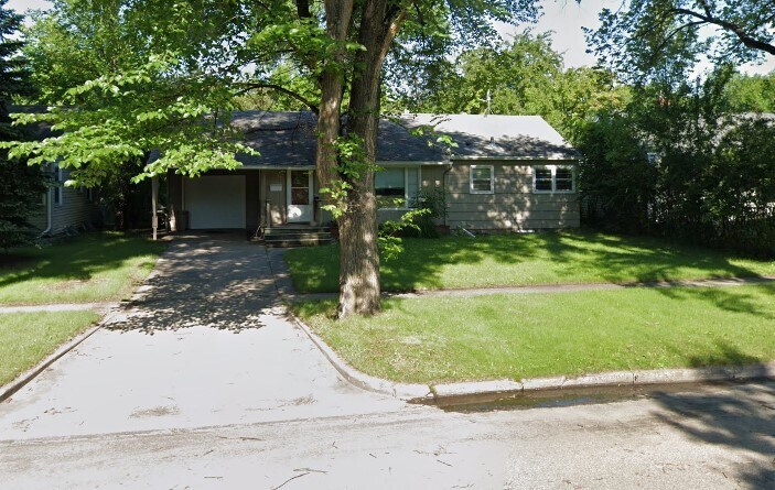Front of home - 1305 5th St S