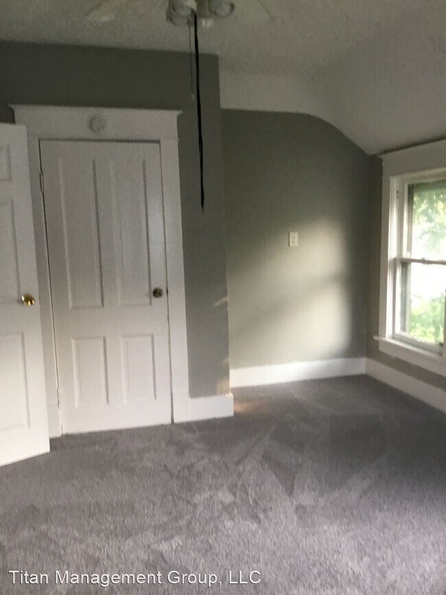 Building Photo - 4 br, 2 bath House - 2333 North 19th Street