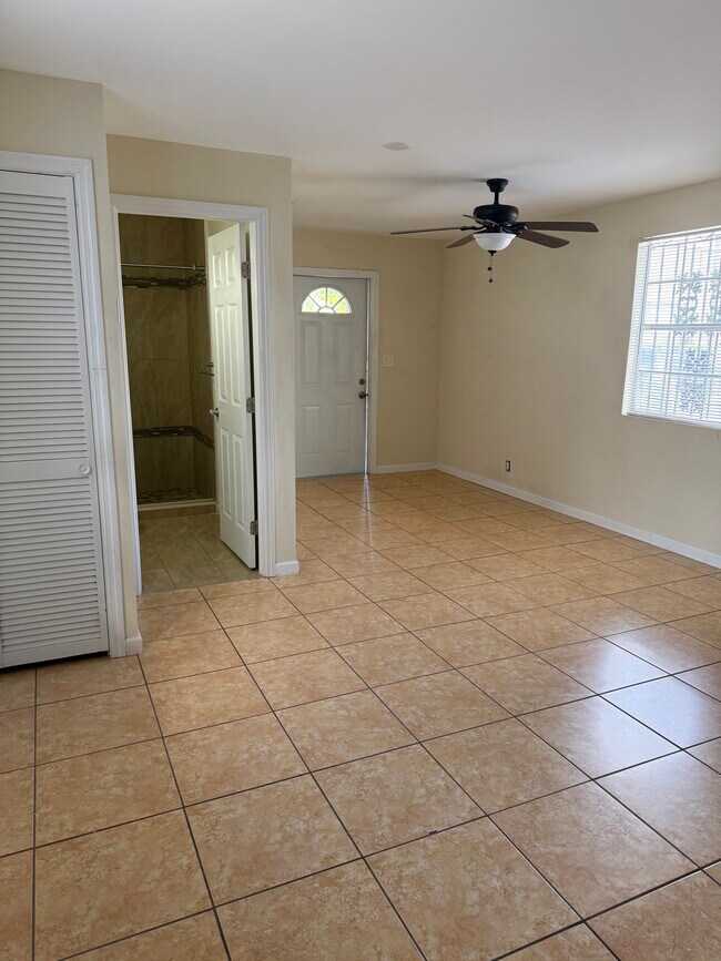 Living - 6400 2nd St