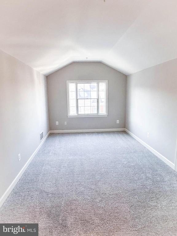 Building Photo - 7761 Legere Ct